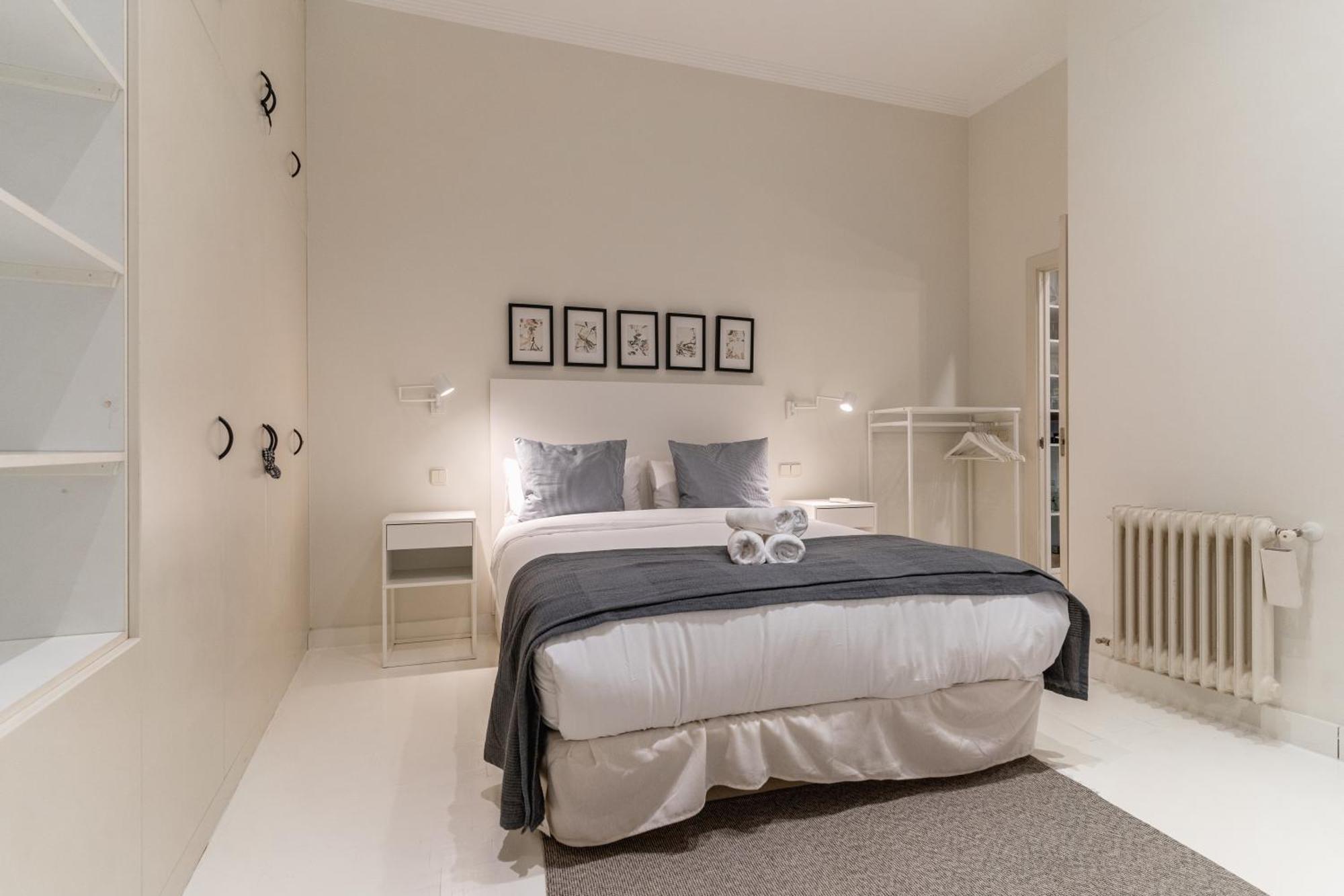 Spacious Modern-3Bedrooms 2Bathrooms-Plaza Mayor Madrid Bagian luar foto