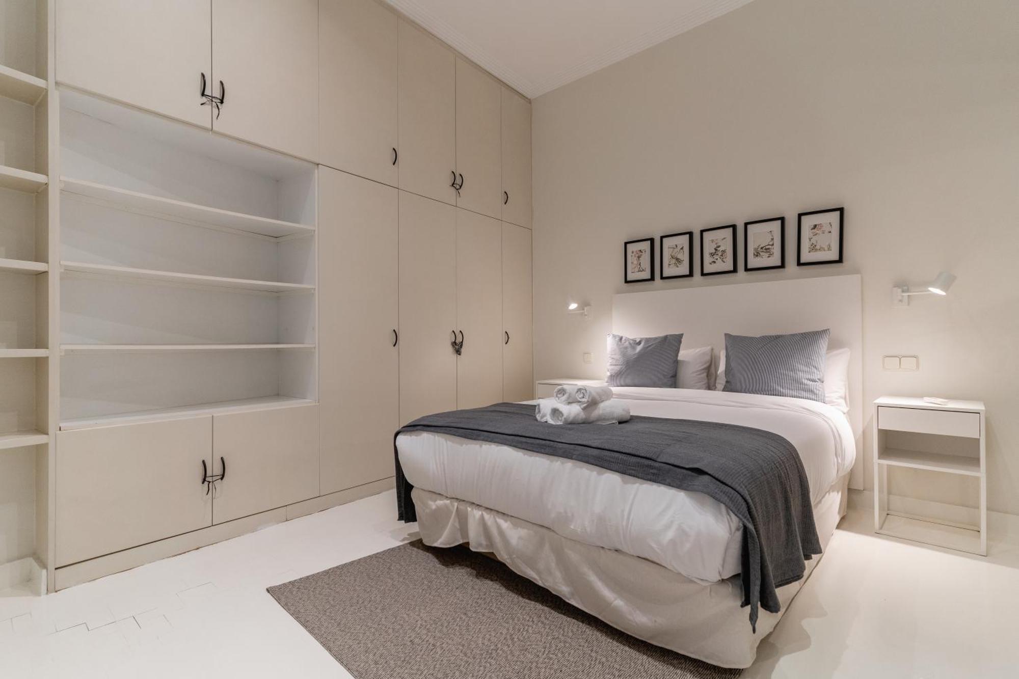 Spacious Modern-3Bedrooms 2Bathrooms-Plaza Mayor Madrid Bagian luar foto