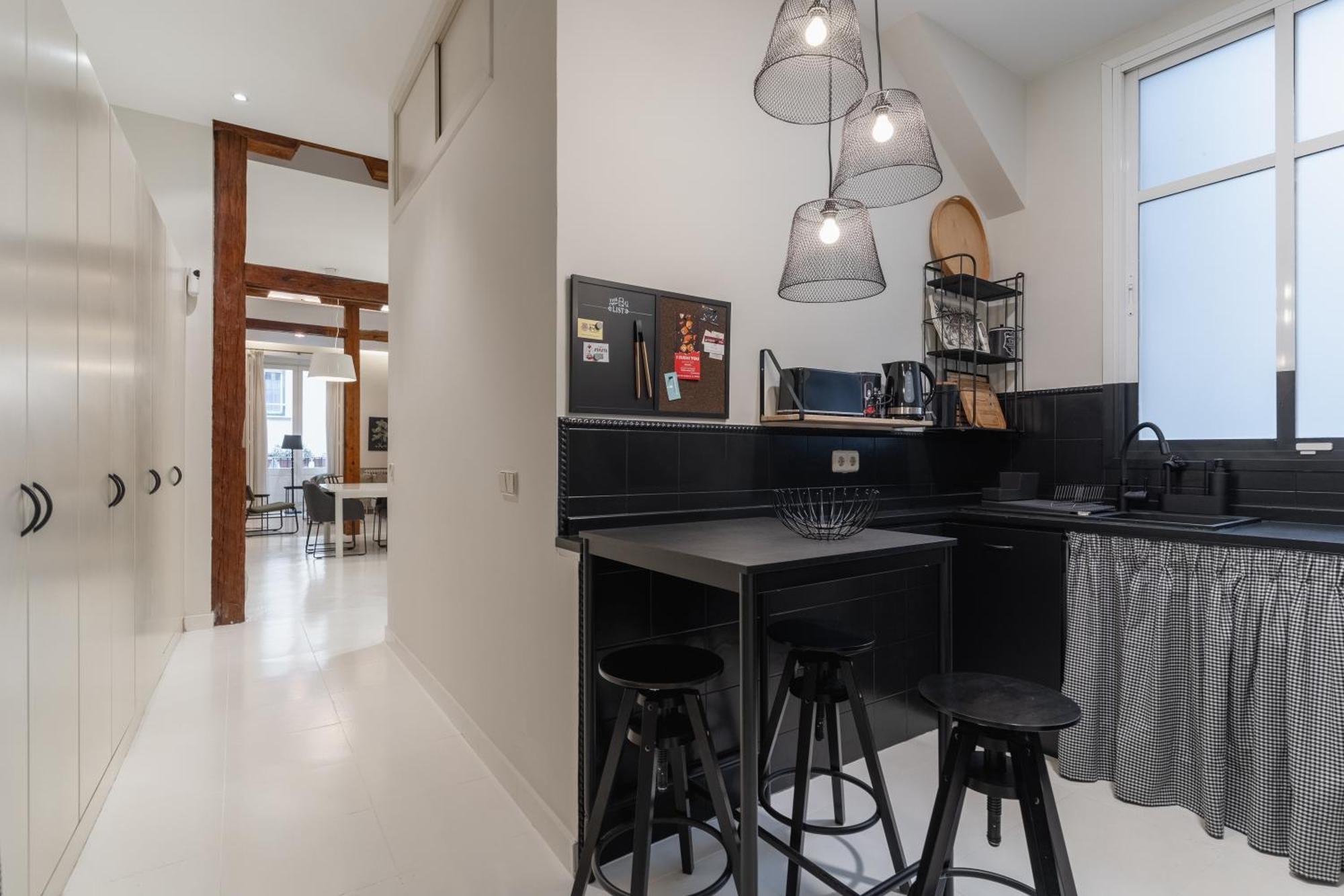 Spacious Modern-3Bedrooms 2Bathrooms-Plaza Mayor Madrid Bagian luar foto